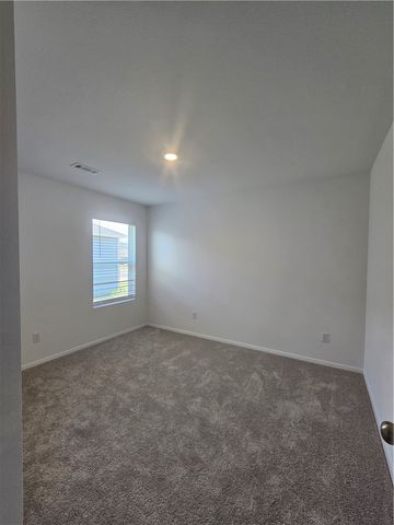 2620 E Gila Street, Fayetteville, AR 72701