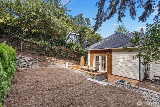 4137 41st Avenue S, Seattle, WA 98118