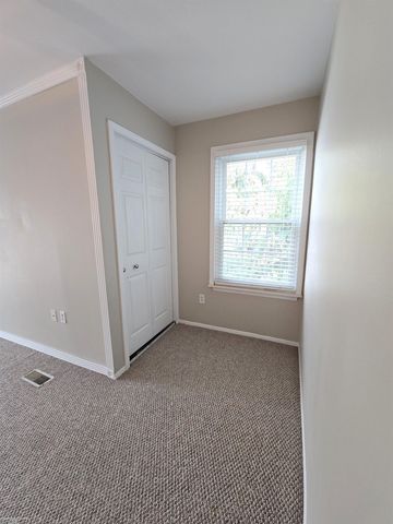 33688 Bayview Drive, New Baltimore, MI 48047