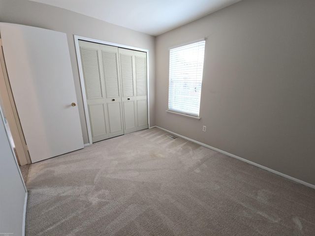 33688 Bayview Drive, New Baltimore, MI 48047