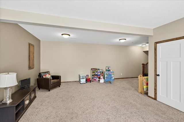 5882 Deer Street, Monticello, MN 55362