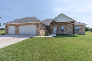 4920 Meadow Lane, Guthrie, OK 73034