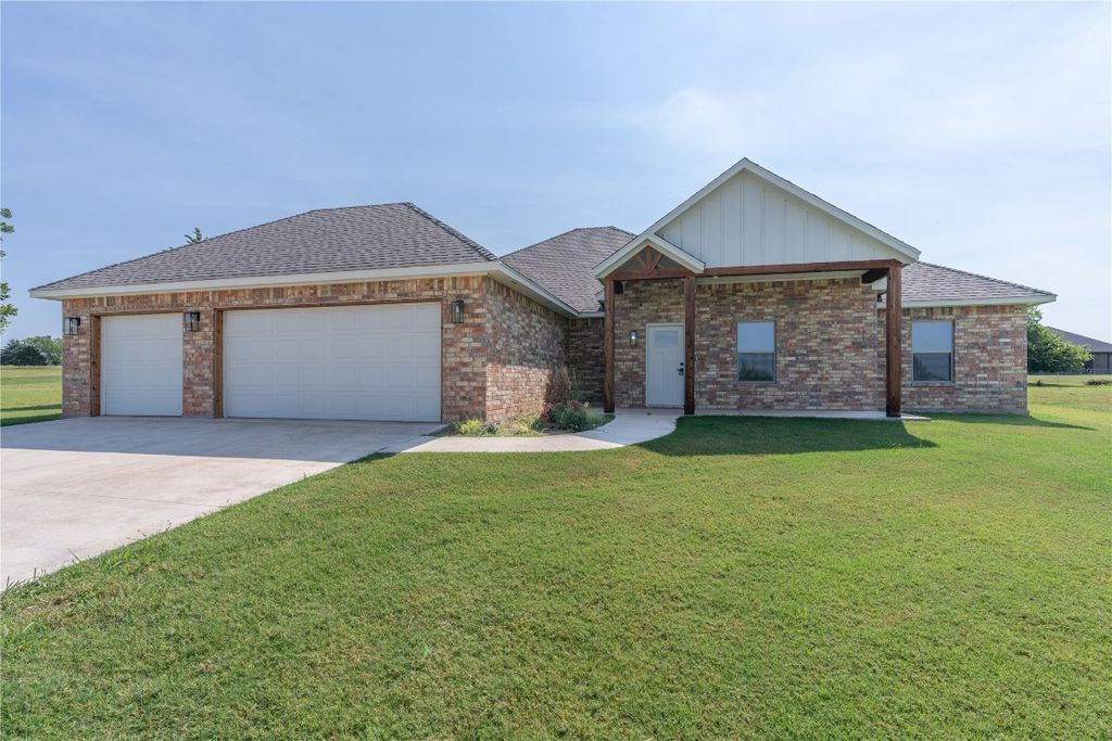 4920 Meadow Lane, Guthrie, OK 73034