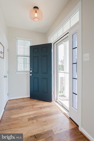 8402 STANSBURY LAKE DR, Baltimore, MD 21222