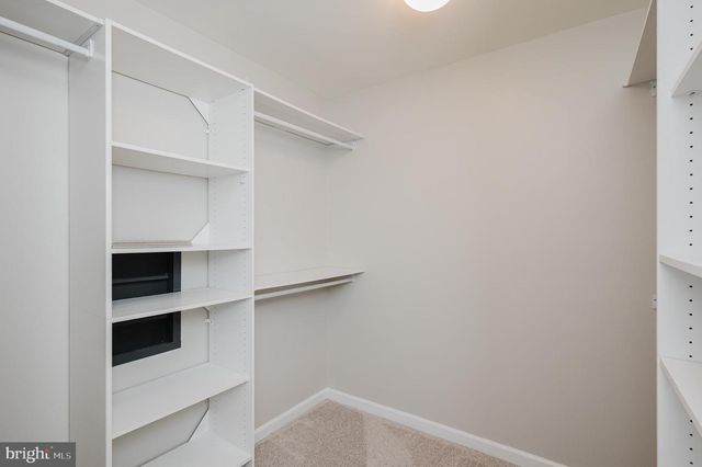8402 STANSBURY LAKE DR, Baltimore, MD 21222