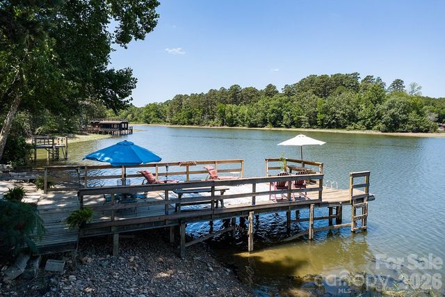 46842 Beach Road, New London, NC 28127