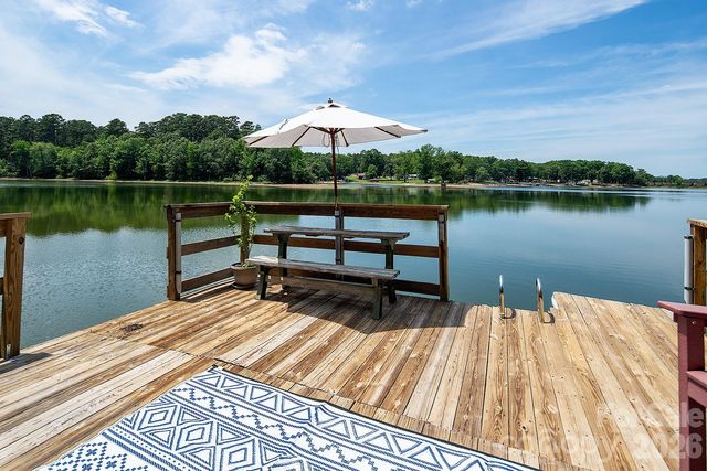 46842 Beach Road, New London, NC 28127