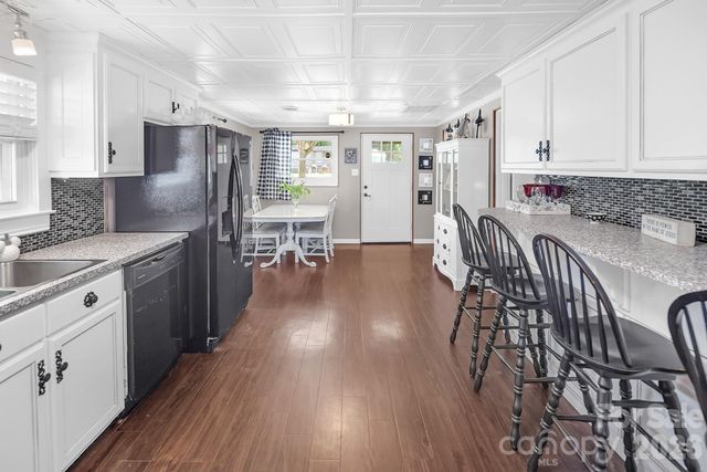 46842 Beach Road, New London, NC 28127