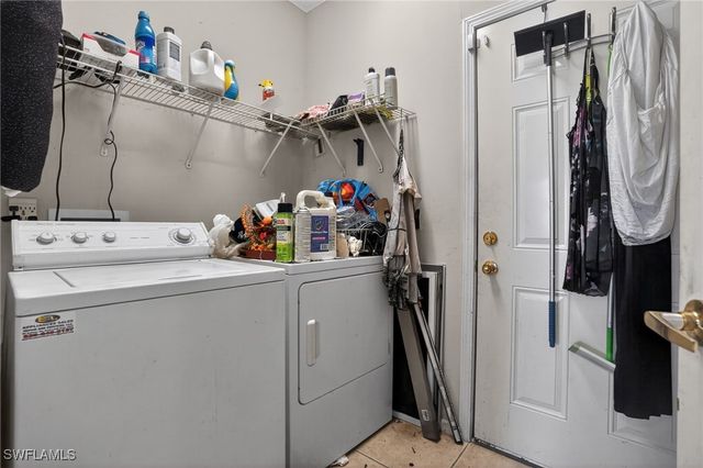 2808 34th ST SW, Lehigh Acres, FL 33976