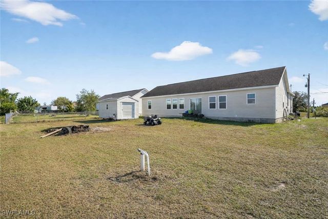 2808 34th ST SW, Lehigh Acres, FL 33976