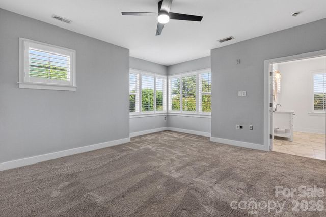262 Harbour Place Drive 15, Davidson, NC 28036