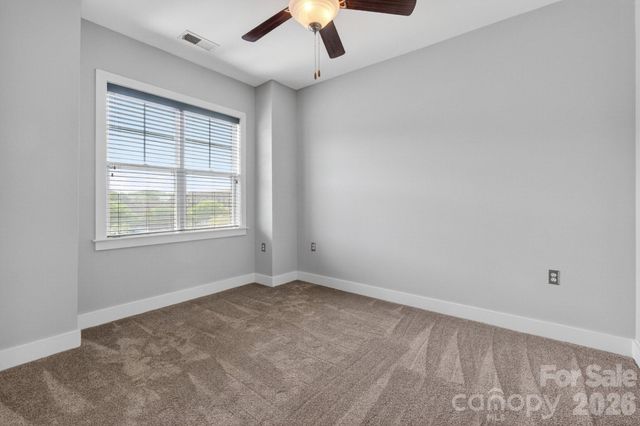 262 Harbour Place Drive 15, Davidson, NC 28036