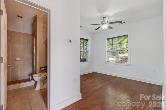 262 Harbour Place Drive 15, Davidson, NC 28036