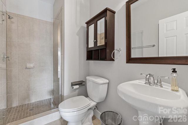 262 Harbour Place Drive 15, Davidson, NC 28036