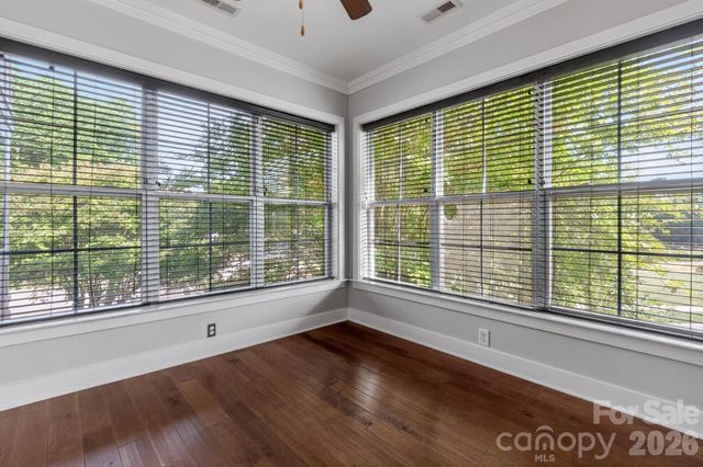 262 Harbour Place Drive 15, Davidson, NC 28036