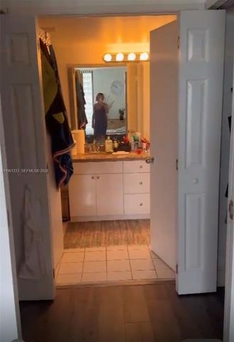 3300 NE 192nd St 906, Aventura, FL 33180