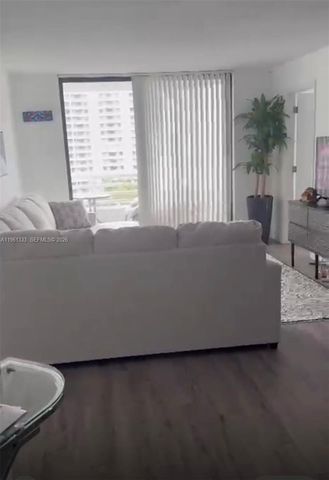 3300 NE 192nd St 906, Aventura, FL 33180