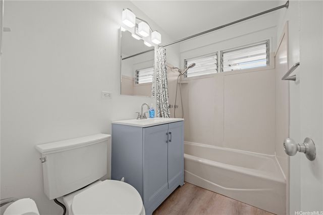 4529 Mahie Street, Honolulu, HI 96818