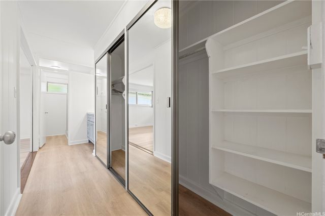 4529 Mahie Street, Honolulu, HI 96818