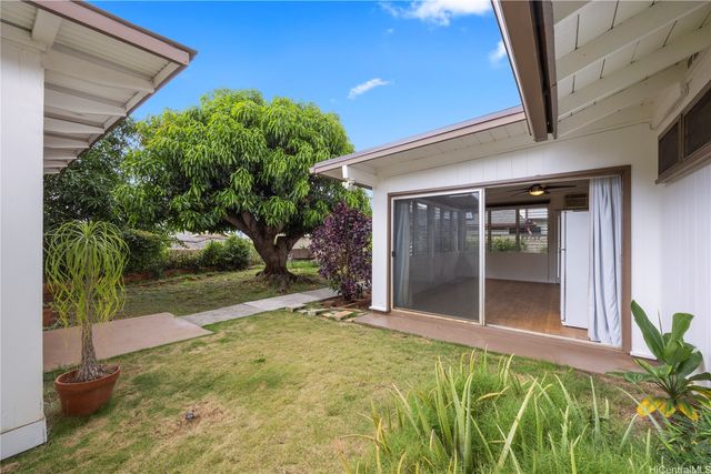 4529 Mahie Street, Honolulu, HI 96818