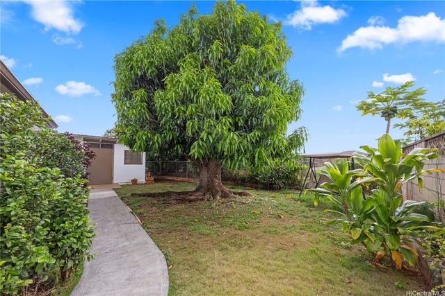 4529 Mahie Street, Honolulu, HI 96818