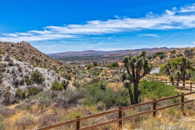 53944 Canyon, Yucca Valley, CA 92284