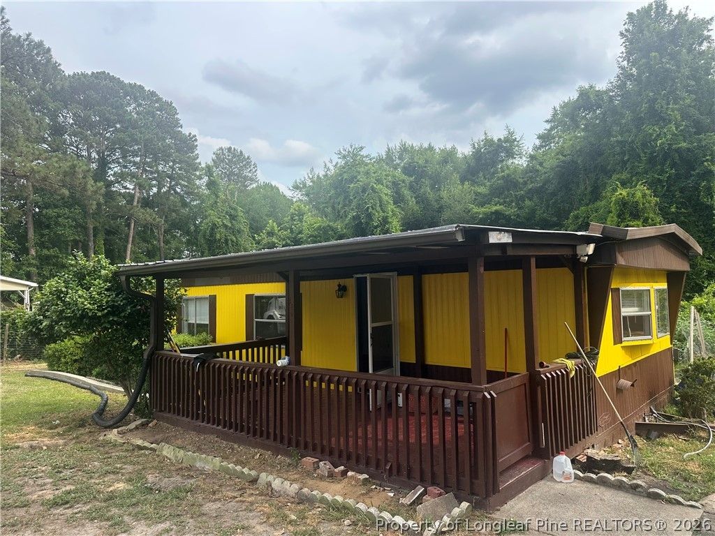 140 Huntsville Circle, Fayetteville, NC 28306 — exterior