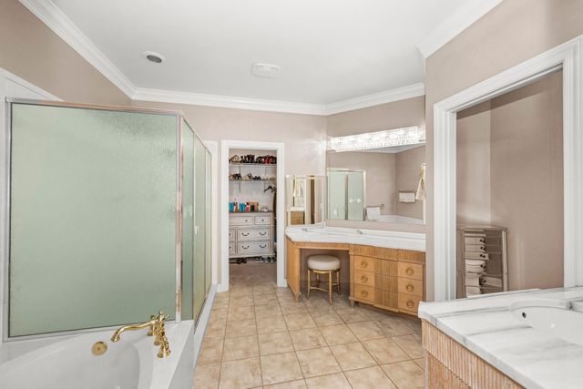 1001 Peck Pl, Hendersonville, TN 37075