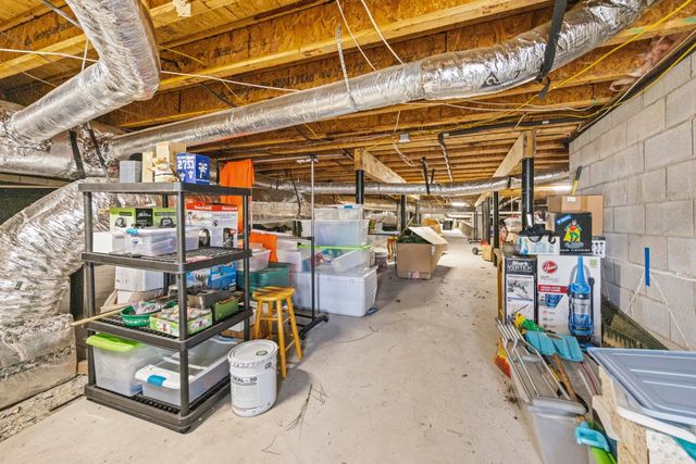 1001 Peck Pl, Hendersonville, TN 37075