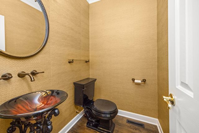 1001 Peck Pl, Hendersonville, TN 37075