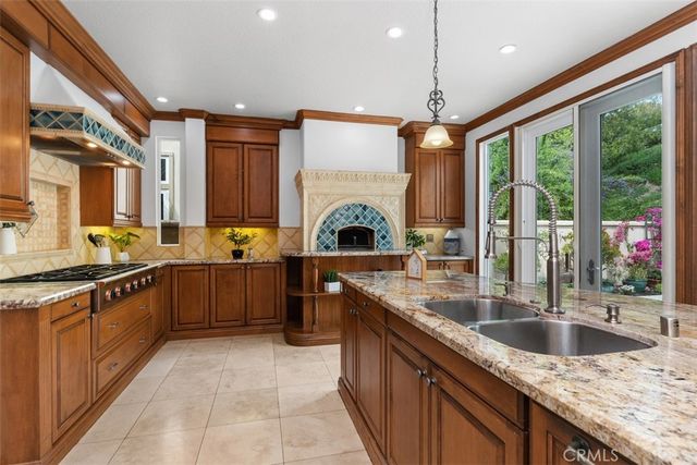 16 Mariposa, Rancho Santa Margarita, CA 92679