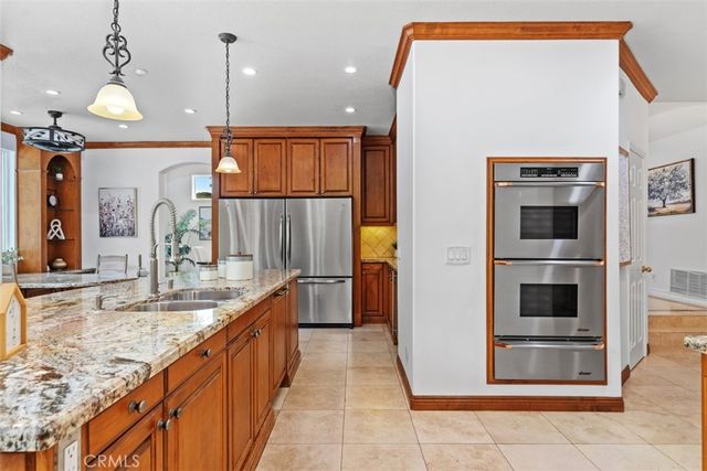 16 Mariposa, Rancho Santa Margarita, CA 92679