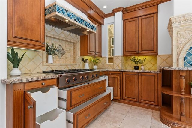 16 Mariposa, Rancho Santa Margarita, CA 92679