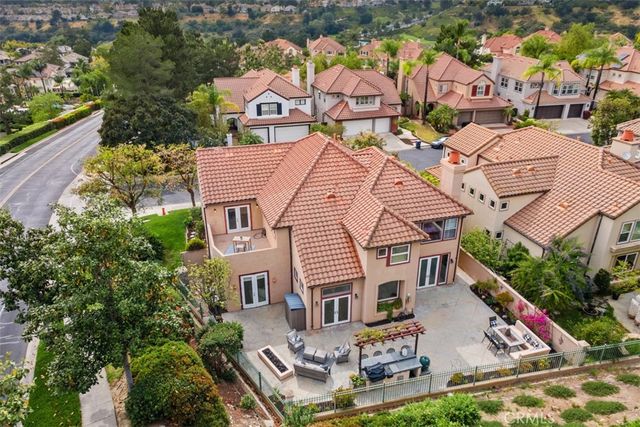 16 Mariposa, Rancho Santa Margarita, CA 92679