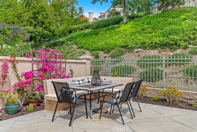 16 Mariposa, Rancho Santa Margarita, CA 92679