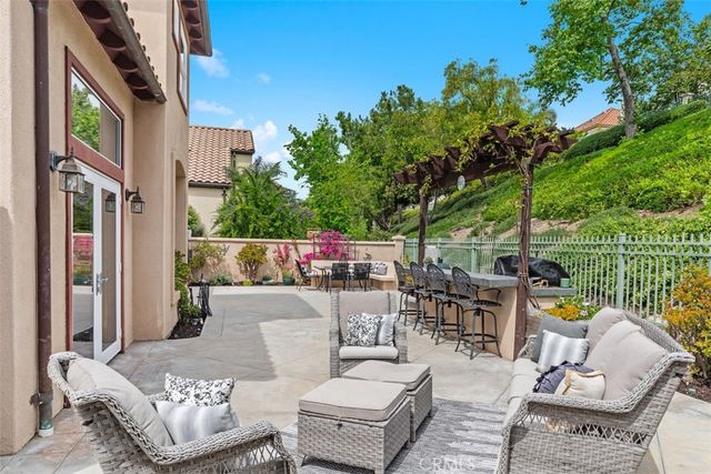 16 Mariposa, Rancho Santa Margarita, CA 92679