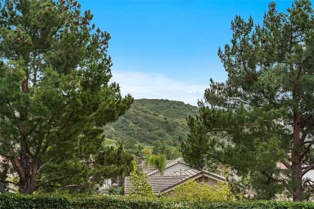 16 Mariposa, Rancho Santa Margarita, CA 92679