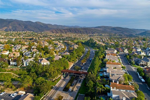 16 Mariposa, Rancho Santa Margarita, CA 92679