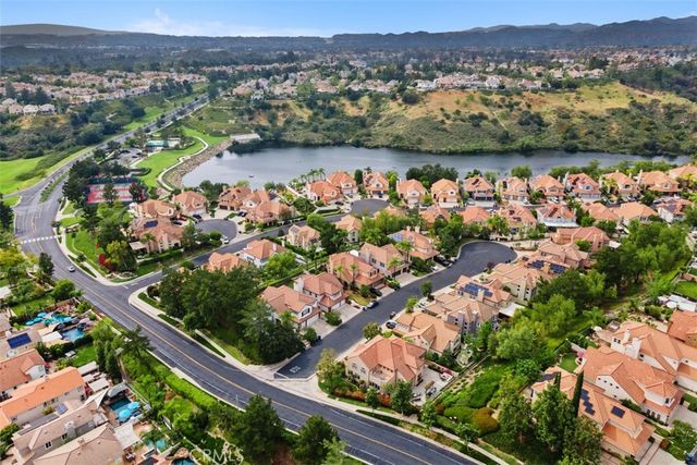 16 Mariposa, Rancho Santa Margarita, CA 92679