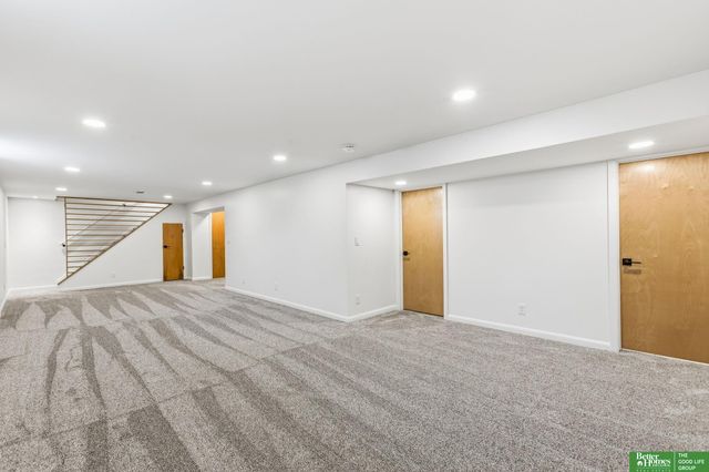 2605 S 87 Avenue, Omaha, NE 68114