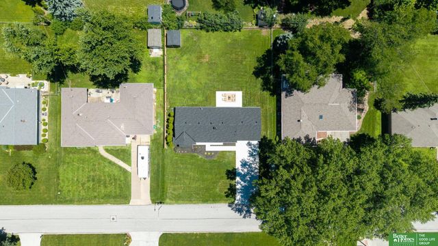 2605 S 87 Avenue, Omaha, NE 68114