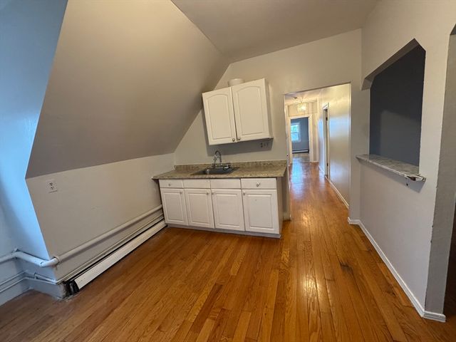 25 Amherst 4, Boston, MA 02131