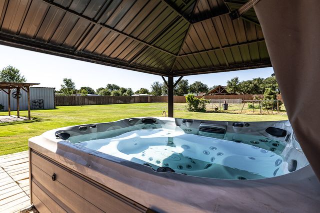 7323 74th Street, Lubbock, TX 79424