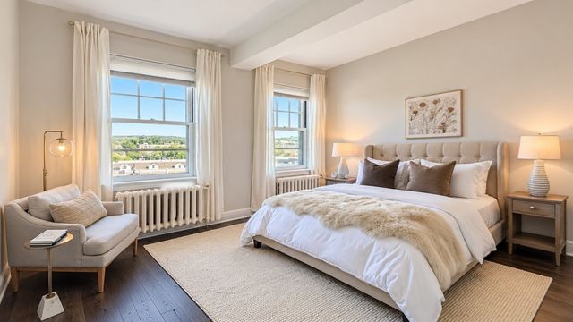 354 N Main St 306, Andover, MA 01810