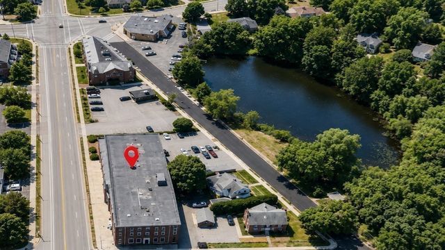 354 N Main St 306, Andover, MA 01810