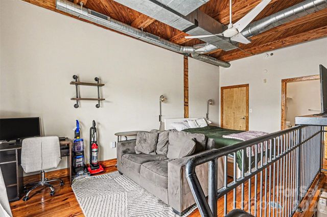 3205 N Davidson Street 202, Charlotte, NC 28205