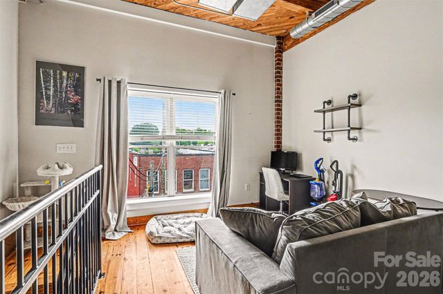 3205 N Davidson Street 202, Charlotte, NC 28205