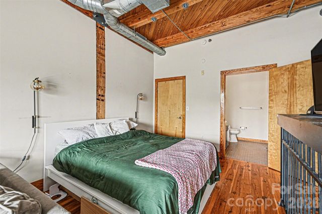 3205 N Davidson Street 202, Charlotte, NC 28205