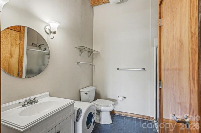 3205 N Davidson Street 202, Charlotte, NC 28205