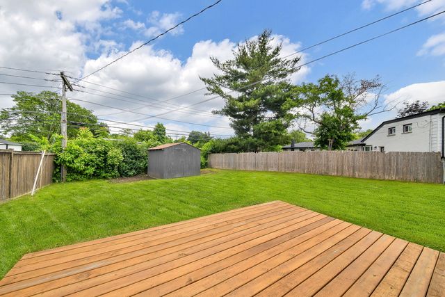 199 S Linden Avenue, Elmhurst, IL 60126